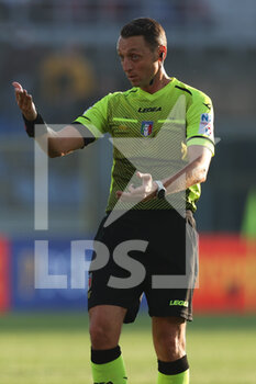 2021-11-20 - The referee Rosario Abisso - ATALANTA BC VS SPEZIA CALCIO - ITALIAN SERIE A - SOCCER