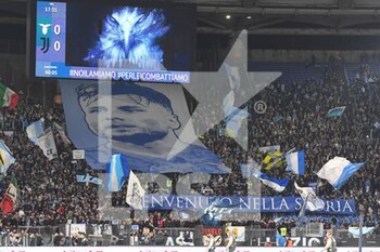 2021-11-20 - ROME, ITALY - November 20 : North Curve of SS Lazio pose a photo before  the  Serie A soccer match between  SS Lazio and  FC Juventus  at Stadio Olimpico on November 20,2021 in Rome,Italy - SS LAZIO VS JUVENTUS FC - ITALIAN SERIE A - SOCCER