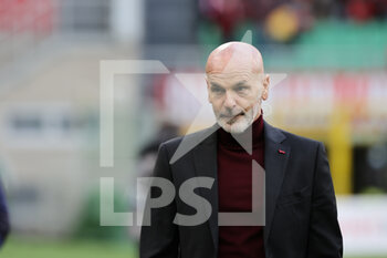 2021-11-28 - Stefano Pioli Head Coach of AC Milan during the Serie A 2021/22 football match between AC Milan and US Sassuolo at Giuseppe Meazza Stadium, Milan, Italy on November 28, 2021 - AC MILAN VS US SASSUOLO - ITALIAN SERIE A - SOCCER