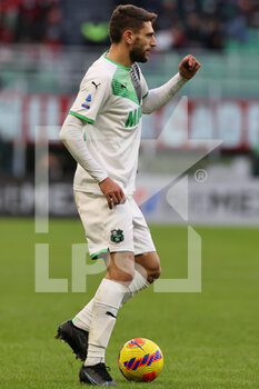 2021-11-28 - Domenico Berardi of US Sassuolo in action during the Serie A 2021/22 football match between AC Milan and US Sassuolo at Giuseppe Meazza Stadium, Milan, Italy on November 28, 2021 - AC MILAN VS US SASSUOLO - ITALIAN SERIE A - SOCCER