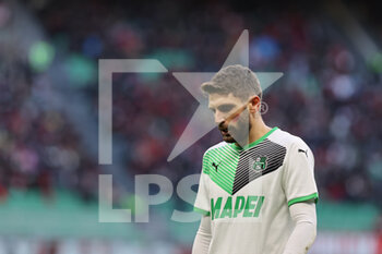 2021-11-28 - Domenico Berardi of US Sassuolo looks on during the Serie A 2021/22 football match between AC Milan and US Sassuolo at Giuseppe Meazza Stadium, Milan, Italy on November 28, 2021 - AC MILAN VS US SASSUOLO - ITALIAN SERIE A - SOCCER
