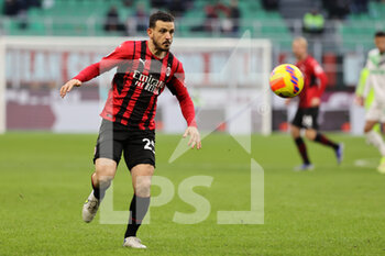 2021-11-28 - Alessando Florenzi of AC Milan in action during the Serie A 2021/22 football match between AC Milan and US Sassuolo at Giuseppe Meazza Stadium, Milan, Italy on November 28, 2021 - AC MILAN VS US SASSUOLO - ITALIAN SERIE A - SOCCER