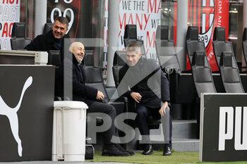 2021-11-28 - Ivan Gazidis A.D. of AC Milan, Paolo Maldini Technical Area Director of AC Milan and Frederic Massara Sport Director of AC Milan during the Serie A 2021/22 football match between AC Milan and US Sassuolo at Giuseppe Meazza Stadium, Milan, Italy on November 28, 2021 - AC MILAN VS US SASSUOLO - ITALIAN SERIE A - SOCCER