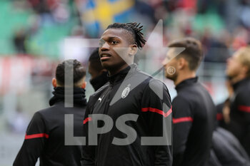 2021-11-28 - Rafael Leao of AC Milan looks on during the Serie A 2021/22 football match between AC Milan and US Sassuolo at Giuseppe Meazza Stadium, Milan, Italy on November 28, 2021 - AC MILAN VS US SASSUOLO - ITALIAN SERIE A - SOCCER