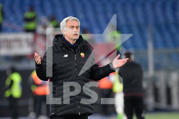 2021-11-28 - Jose’ Mourinho coach (AS Roma) during the  Italian Football Championship League A 2021/2022 match between AS Roma vs Torino FC at the Olimpic Stadium in Rome  on 28 November  2021. - AS ROMA VS TORINO FC - ITALIAN SERIE A - SOCCER