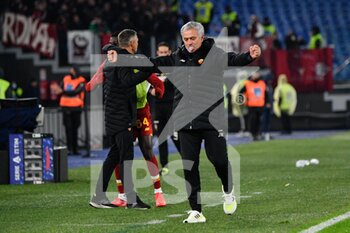 2021-11-28 - Jose’ Mourinho coach (AS Roma)  during the  Italian Football Championship League A 2021/2022 match between AS Roma vs Torino FC at the Olimpic Stadium in Rome  on 28 November  2021. - AS ROMA VS TORINO FC - ITALIAN SERIE A - SOCCER