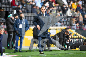 2021-11-28 - Andrij Sevcenko (Head coach Genoa) gestures - UDINESE CALCIO VS GENOA CFC - ITALIAN SERIE A - SOCCER