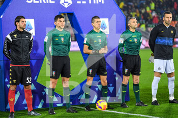 2021-11-27 - Arc alignment Lega Serie A and The Referee of the match Livio Marinelli, sez. of Tivoli - VENEZIA FC VS INTER - FC INTERNAZIONALE - ITALIAN SERIE A - SOCCER