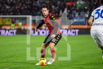 2021-11-27 - Venezia’s Mattia Aramu  portrait in action - VENEZIA FC VS INTER - FC INTERNAZIONALE - ITALIAN SERIE A - SOCCER