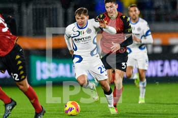 2021-11-27 - Inter’s Nicolo Barella in action - VENEZIA FC VS INTER - FC INTERNAZIONALE - ITALIAN SERIE A - SOCCER