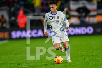 2021-11-27 - Inter’s Lautaro Martinez  portrait in action - VENEZIA FC VS INTER - FC INTERNAZIONALE - ITALIAN SERIE A - SOCCER