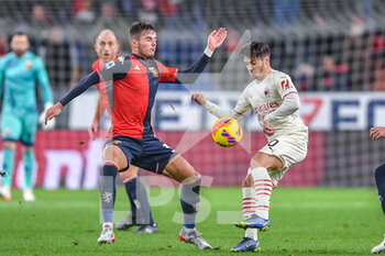 2021-12-01 - Zinho Vanheusden (Genoa), Brahim Díaz (Milan) - GENOA CFC VS AC MILAN - ITALIAN SERIE A - SOCCER