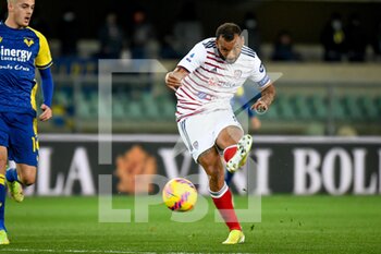 2021-11-30 - Galvao Joao Pedro (Cagliari) tries to score a goal - HELLAS VERONA FC VS CAGLIARI CALCIO - ITALIAN SERIE A - SOCCER