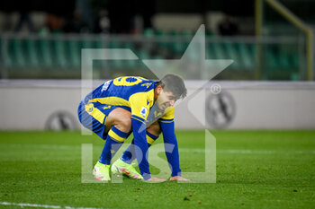 2021-11-30 - Disappointment of Giovanni Simeoni (Verona) after missing a goal reacting - HELLAS VERONA FC VS CAGLIARI CALCIO - ITALIAN SERIE A - SOCCER