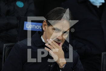 2021-12-01 - Simone Inzaghi Head Coach of FC Internazionale during the Serie A 2021/22 football match between FC Internazionale and Spezia Calcio at Giuseppe Meazza Stadium, Milan, Italy on December 01, 2021 - INTER - FC INTERNAZIONALE VS SPEZIA CALCIO - ITALIAN SERIE A - SOCCER