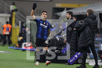 2021-12-01 - Lautaro Martinez of FC Internazionale during the Serie A 2021/22 football match between FC Internazionale and Spezia Calcio at Giuseppe Meazza Stadium, Milan, Italy on December 01, 2021 - INTER - FC INTERNAZIONALE VS SPEZIA CALCIO - ITALIAN SERIE A - SOCCER