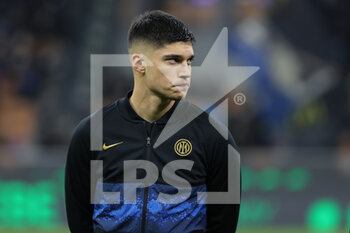 2021-12-01 - Joaquin Correa of FC Internazionale looks on during the Serie A 2021/22 football match between FC Internazionale and Spezia Calcio at Giuseppe Meazza Stadium, Milan, Italy on December 01, 2021 - INTER - FC INTERNAZIONALE VS SPEZIA CALCIO - ITALIAN SERIE A - SOCCER