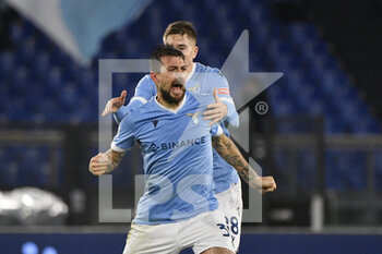 2021-12-02 - Francesco Acerbi (SS Lazio)  celebrates after scoring the goal 4-3 during the  Italian Football Championship League A 2021/2022 match between SS Lazio vs Udinese Calcio at the Olimpic Stadium in Rome on 02 December 2021. - SS LAZIO VS UDINESE CALCIO - ITALIAN SERIE A - SOCCER