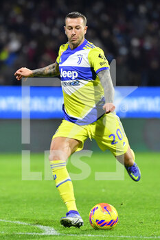 2021-11-30 - Juventus' forward Federico Bernardeschi in action  - US SALERNITANA VS JUVENTUS FC - ITALIAN SERIE A - SOCCER