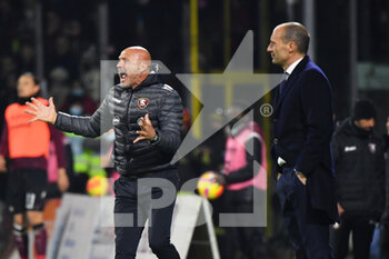 2021-11-30 - Salernitana's head coach Stefano Colantuono reacts  - US SALERNITANA VS JUVENTUS FC - ITALIAN SERIE A - SOCCER