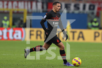 2021-12-04 - Ismael Bennacer of AC Milan in action during the Serie A 2021/22 football match between AC Milan and US Salernitana 1919 at Giuseppe Meazza Stadium, Milan, Italy on December 04, 2021 - AC MILAN VS US SALERNITANA - ITALIAN SERIE A - SOCCER