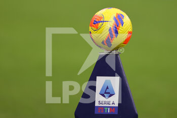 2021-12-04 - Official Nike Serie A Matchball during the Serie A 2021/22 football match between AC Milan and US Salernitana 1919 at Giuseppe Meazza Stadium, Milan, Italy on December 04, 2021 - AC MILAN VS US SALERNITANA - ITALIAN SERIE A - SOCCER