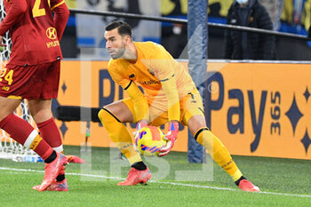 2021-12-04 - Rui Patricio (AS Roma)  during the  Italian Football Championship League A 2021/2022 match between AS Roma vs Inter FC at the Olimpic Stadium in Rome  on 04 December 2021. - AS ROMA VS INTER - FC INTERNAZIONALE - ITALIAN SERIE A - SOCCER