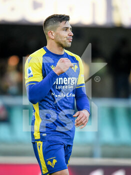 2021-12-12 - Verona's Giovanni Simeoni portrait in action - HELLAS VERONA FC VS ATALANTA BC - ITALIAN SERIE A - SOCCER