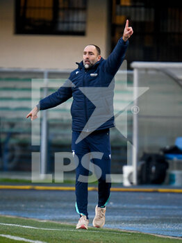2021-12-12 - Verona's Head Coach Igor Tudor gestures - HELLAS VERONA FC VS ATALANTA BC - ITALIAN SERIE A - SOCCER