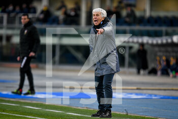 2021-12-12 - Atalanta's Head Coach Gian Piero Gasperini gestures - HELLAS VERONA FC VS ATALANTA BC - ITALIAN SERIE A - SOCCER