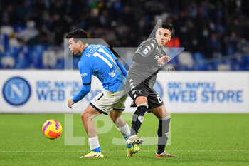 2021-12-12 - Napoli's forward Hirving Lozano and Empoli's defender Fabiano Parisi in action  - SSC NAPOLI VS EMPOLI FC - ITALIAN SERIE A - SOCCER
