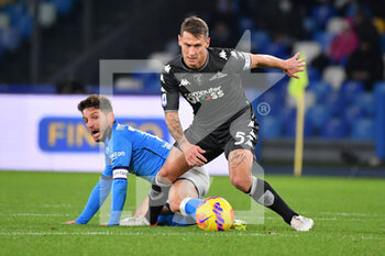 2021-12-12 - Napoli's forward Dries Mertens in action against Empoli's midfielder Leo Stulac  - SSC NAPOLI VS EMPOLI FC - ITALIAN SERIE A - SOCCER