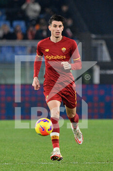 2021-12-13 - Roger Ibanez (AS Roma)  during the  Italian Football Championship League A 2021/2022 match between AS Roma vs Spezia Calcio at the Olimpic Stadium in Rome  on 13 December 2021. - AS ROMA VS SPEZIA CALCIO - ITALIAN SERIE A - SOCCER