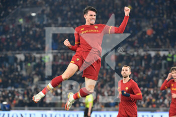 2021-12-13 - Roger Ibanez (AS Roma) celebrates after scoring the goal 2-0 during the  Italian Football Championship League A 2021/2022 match between AS Roma vs Spezia Calcio at the Olimpic Stadium in Rome  on 13 December 2021. - AS ROMA VS SPEZIA CALCIO - ITALIAN SERIE A - SOCCER