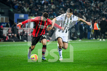 2021-12-11 - Milan's Brahim Diaz (Milan) in action against Udinese's Nehuen Perèz - UDINESE CALCIO VS AC MILAN - ITALIAN SERIE A - SOCCER