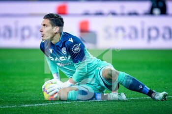 2021-12-11 - Udinese's Marco Silvestri saves a goal - UDINESE CALCIO VS AC MILAN - ITALIAN SERIE A - SOCCER