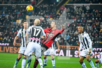2021-12-11 - Milan's Zlatan Ibrahimovic (Milan) scores a goal 1-1 - UDINESE CALCIO VS AC MILAN - ITALIAN SERIE A - SOCCER