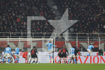 2021-12-19 - Eljif Elamas of SSC Napoli scores a goal during the Serie A 2021/22 football match between AC Milan and SSC Napoli at Giuseppe Meazza Stadium, Milan, Italy on December 19, 2021 - AC MILAN VS SSC NAPOLI - ITALIAN SERIE A - SOCCER
