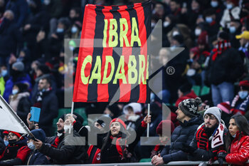 2021-12-19 - Supporters of AC Milan during the Serie A 2021/22 football match between AC Milan and SSC Napoli at Giuseppe Meazza Stadium, Milan, Italy on December 19, 2021 - AC MILAN VS SSC NAPOLI - ITALIAN SERIE A - SOCCER