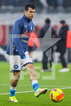 2021-12-19 - Hirving Lozano of SSC Napoli warms up during the Serie A 2021/22 football match between AC Milan and SSC Napoli at Giuseppe Meazza Stadium, Milan, Italy on December 19, 2021 - AC MILAN VS SSC NAPOLI - ITALIAN SERIE A - SOCCER