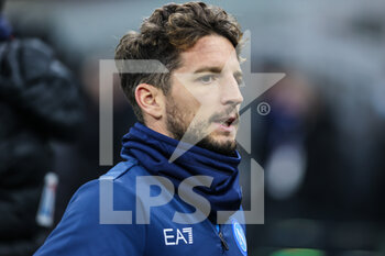 2021-12-19 - Dries Mertens of SSC Napoli looks on during the Serie A 2021/22 football match between AC Milan and SSC Napoli at Giuseppe Meazza Stadium, Milan, Italy on December 19, 2021 - AC MILAN VS SSC NAPOLI - ITALIAN SERIE A - SOCCER