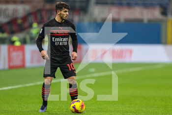 2021-12-19 - Brahim Diaz of AC Milan in action during the Serie A 2021/22 football match between AC Milan and SSC Napoli at Giuseppe Meazza Stadium, Milan, Italy on December 19, 2021 - AC MILAN VS SSC NAPOLI - ITALIAN SERIE A - SOCCER