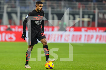 2021-12-19 - Junior Messias of AC Milan in action during the Serie A 2021/22 football match between AC Milan and SSC Napoli at Giuseppe Meazza Stadium, Milan, Italy on December 19, 2021 - AC MILAN VS SSC NAPOLI - ITALIAN SERIE A - SOCCER