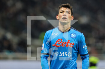2021-12-19 - Hirving Lozano of SSC Napoli looks on during the Serie A 2021/22 football match between AC Milan and SSC Napoli at Giuseppe Meazza Stadium, Milan, Italy on December 19, 2021 - AC MILAN VS SSC NAPOLI - ITALIAN SERIE A - SOCCER