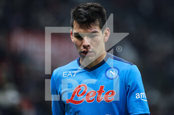 2021-12-19 - Hirving Lozano of SSC Napoli looks on during the Serie A 2021/22 football match between AC Milan and SSC Napoli at Giuseppe Meazza Stadium, Milan, Italy on December 19, 2021 - AC MILAN VS SSC NAPOLI - ITALIAN SERIE A - SOCCER