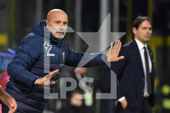 2021-12-17 - Salernitana's head coach Stefano Colantuono  - US SALERNITANA VS INTER - FC INTERNAZIONALE - ITALIAN SERIE A - SOCCER