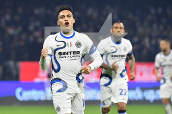 2021-12-17 - Inter Milan's forward Lautaro Martínez celebrates after scoring the 0-4 goal  - US SALERNITANA VS INTER - FC INTERNAZIONALE - ITALIAN SERIE A - SOCCER