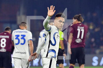 2021-12-17 - Inter Milan's forward Lautaro Martínez jubilates after scoring the 0-4 goal - US SALERNITANA VS INTER - FC INTERNAZIONALE - ITALIAN SERIE A - SOCCER