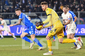 2021-12-22 - Guglielmo Vicario (Empoli) - EMPOLI FC VS AC MILAN - ITALIAN SERIE A - SOCCER