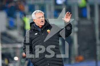 2021-12-22 - Jose’ Mourinho coach (AS Roma) during the  Italian Football Championship League A 2021/2022 match between AS Roma vs UC Sampdoria at the Olimpic Stadium in Rome  on 22 December 2021. - AS ROMA VS UC SAMPDORIA - ITALIAN SERIE A - SOCCER